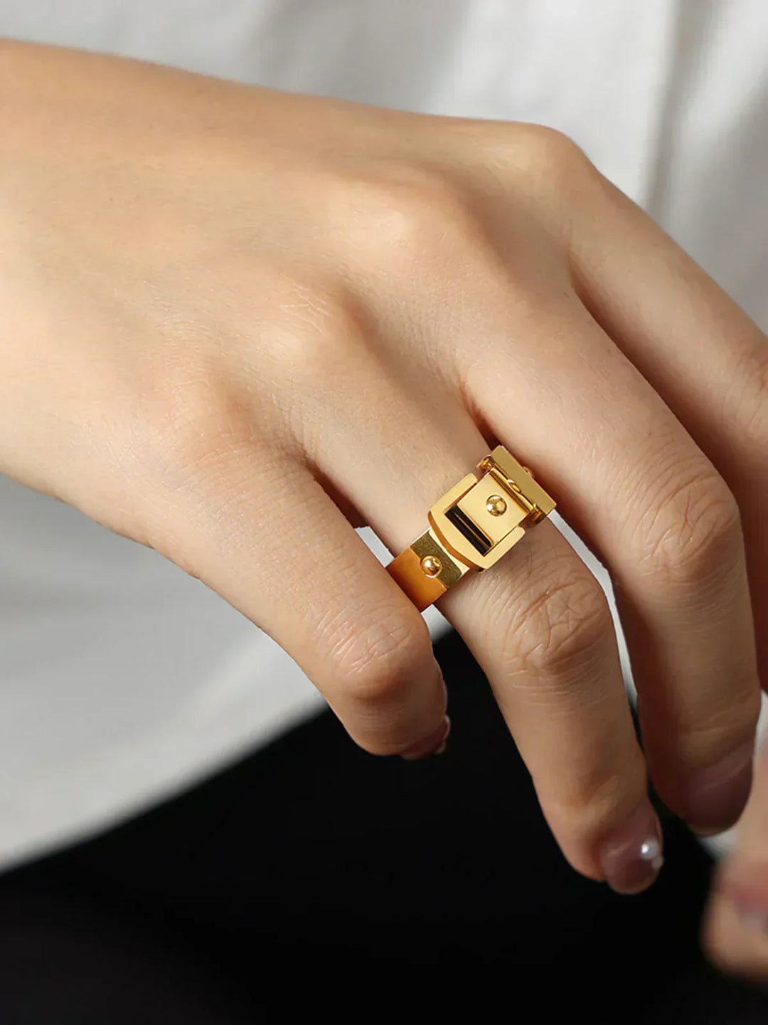Bridget Golden Ring With Buckle