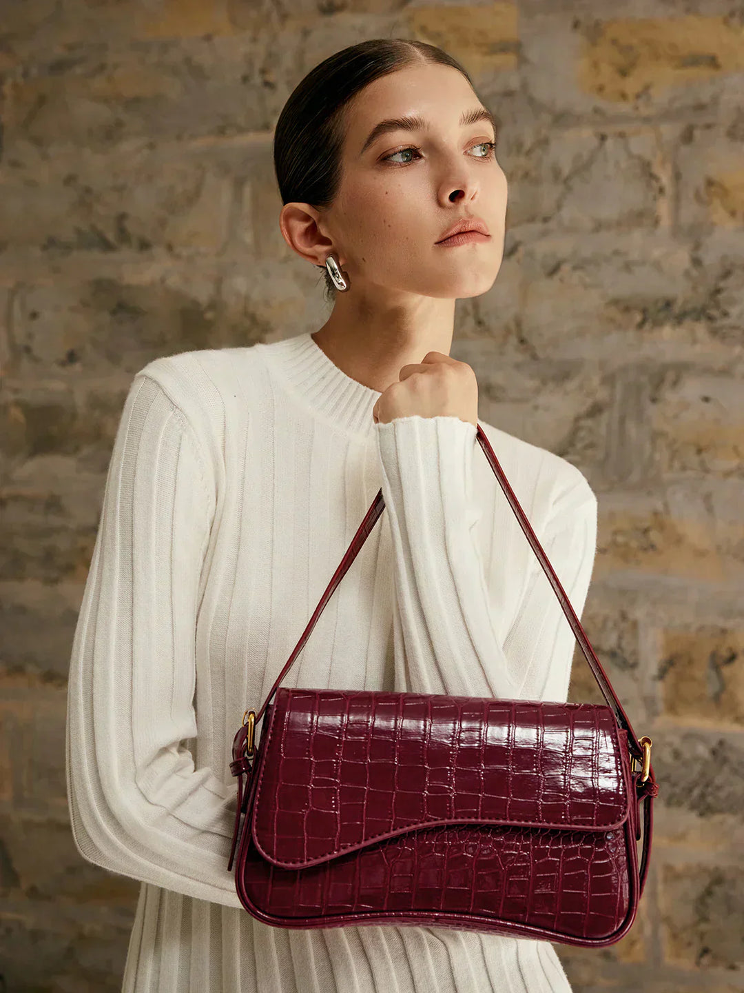 Monnette Buckle Armpit Bag