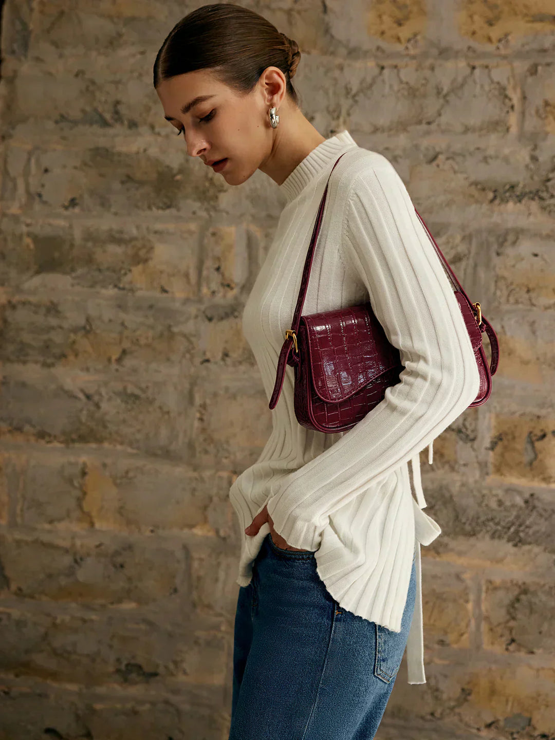 Monnette Buckle Armpit Bag