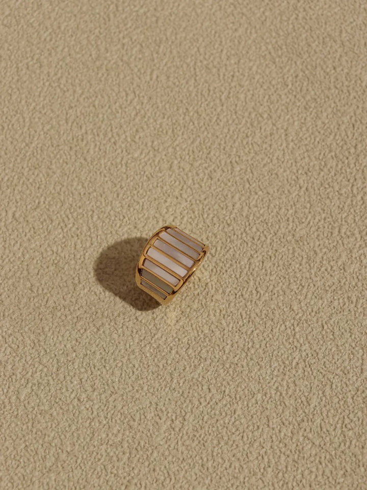 Pinctada Decor Ring