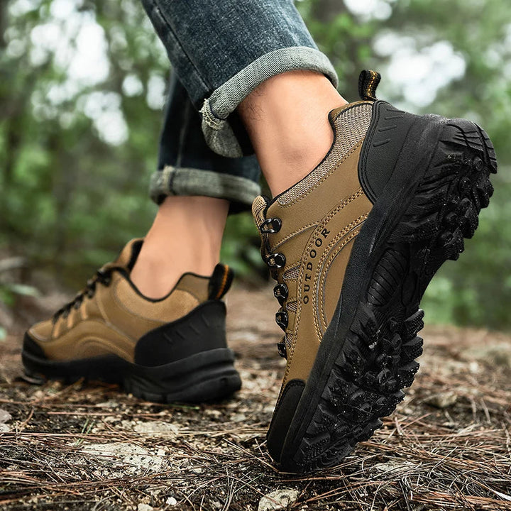 HIKE - Men’s Hiking Grip Shoes